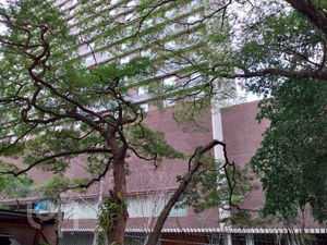 Image 9 - 322113