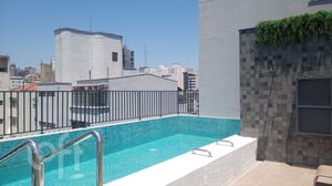 Image 19 - 322235