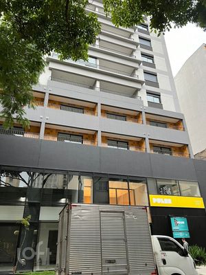 Image 20 - 322235