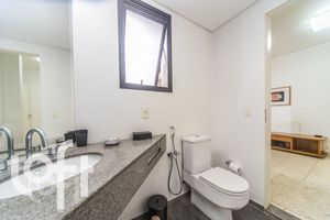 Image 26 - 322418