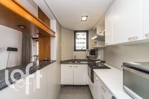 Image 17 - 322418