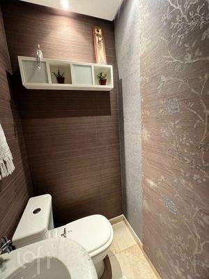 Image 23 - 322538