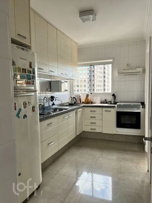 Image 29 - 322538