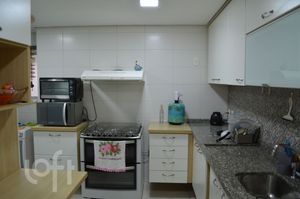 Image 20 - 322541