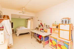 Image 33 - 322573