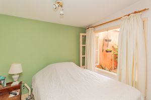 Image 35 - 322573