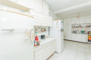 Image 37 - 322573