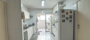Image 10 - 322573