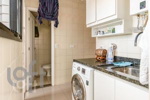 Image 32 - 322818
