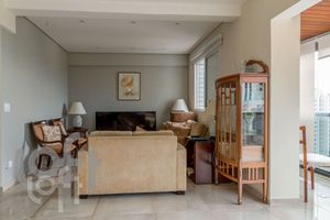 Image 26 - 322818