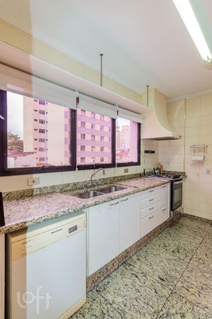 Image 30 - 322920