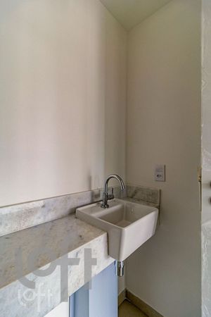 Image 31 - 322978
