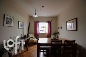 Image 10 - 323102