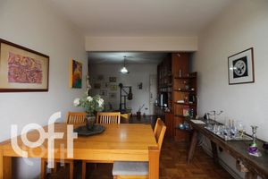 Image 11 - 323102