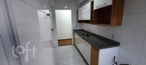 Image 4 - 323289