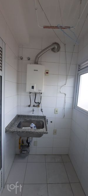 Image 3 - 323289
