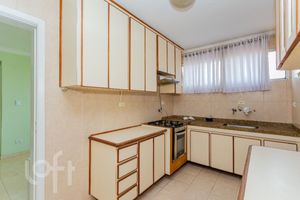 Image 8 - 323469