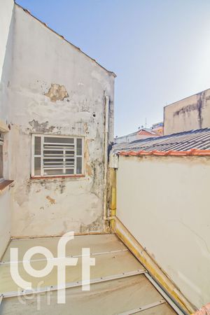 Image 26 - 323490