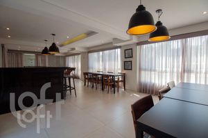 Image 21 - 323535