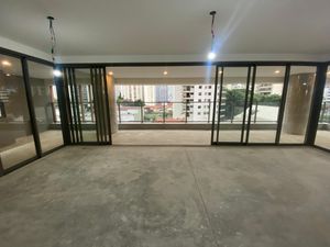 Image 3 - 323580