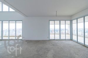 Image 45 - 323581