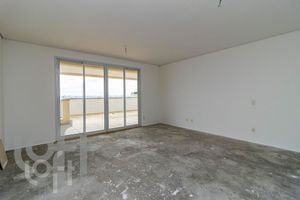 Image 30 - 323581
