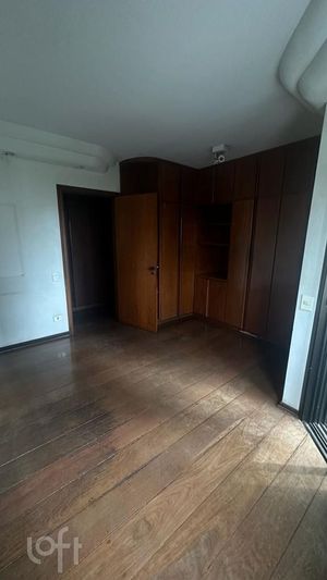 Image 35 - 323602