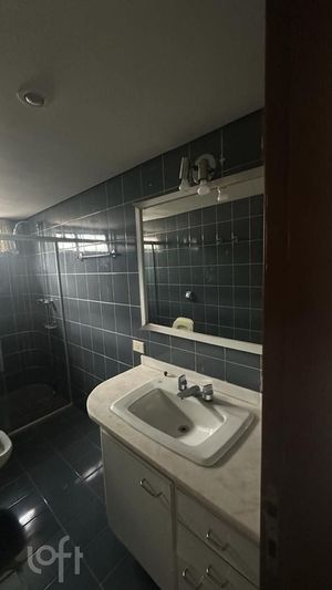 Image 37 - 323602