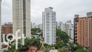 Image 9 - 323618