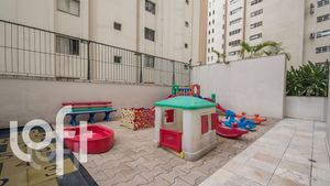 Image 41 - 323618