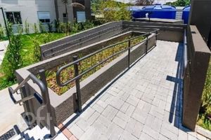 Image 35 - 323717