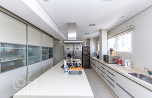 Image 16 - 323794