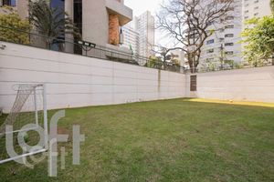 Image 30 - 323832