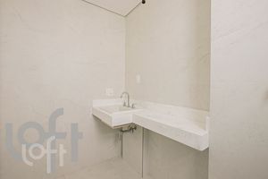 Image 39 - 323832