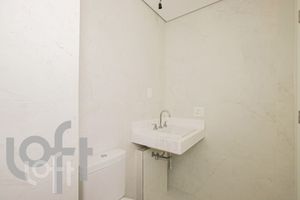 Image 37 - 323832