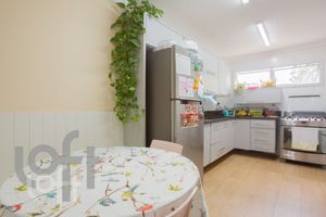 Image 1 - 323866