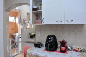 Image 25 - 323885