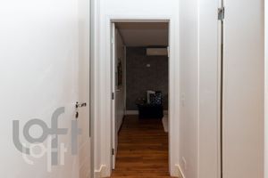 Image 6 - 323940