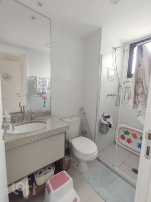Image 34 - 324077