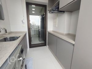 Image 23 - 324077