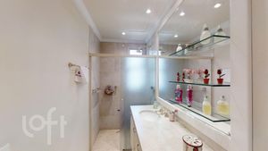 Image 4 - 324113