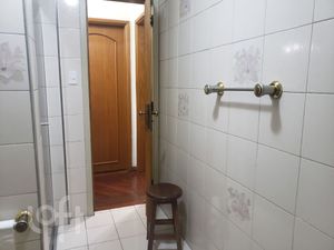 Image 5 - 324260