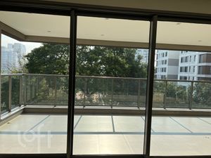 Image 8 - 324376