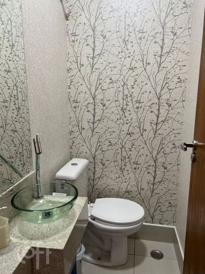 Image 13 - 324449