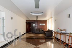Image 20 - 324556