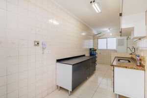 Image 25 - 324864