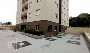 Image 19 - 325052