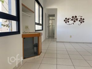 Image 15 - 325212