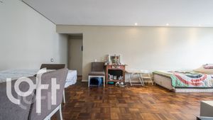 Image 8 - 325374