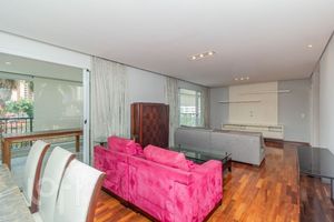Image 42 - 325492